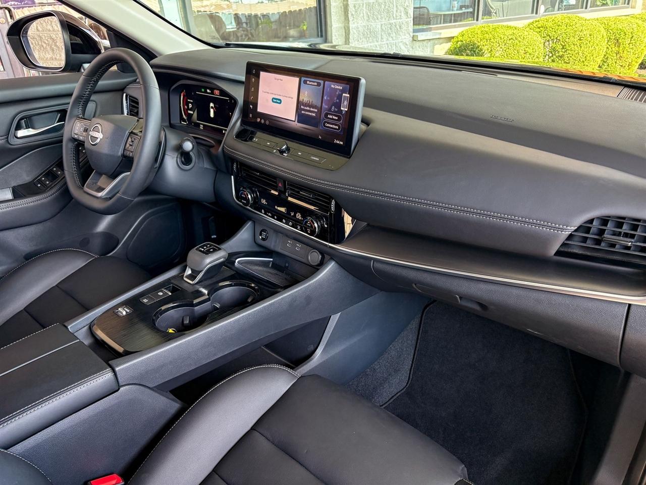 Nissan Rogue  2026