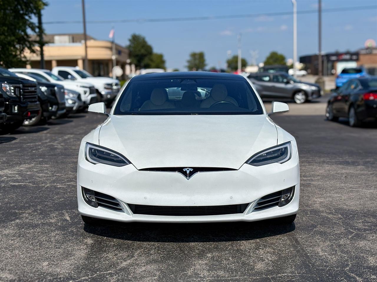 Tesla Model S  2020