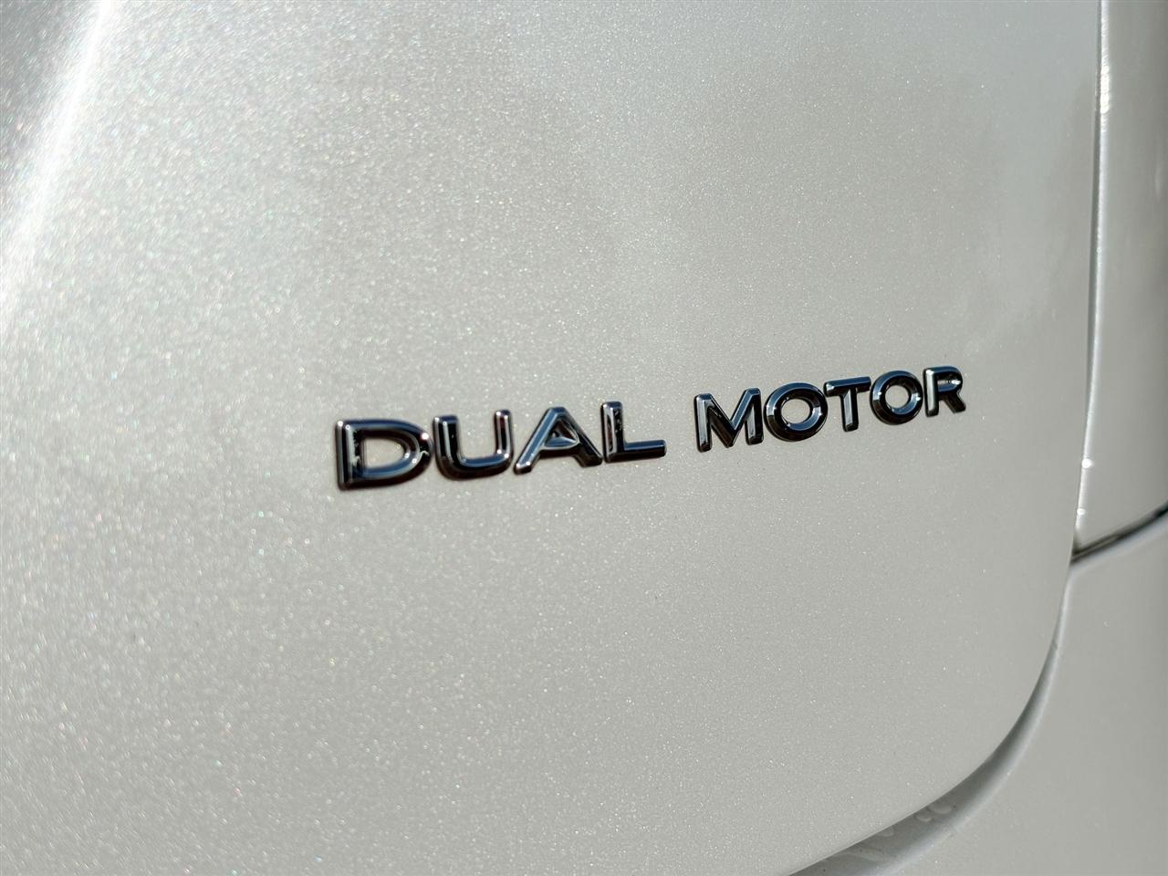 Tesla Model S  2020