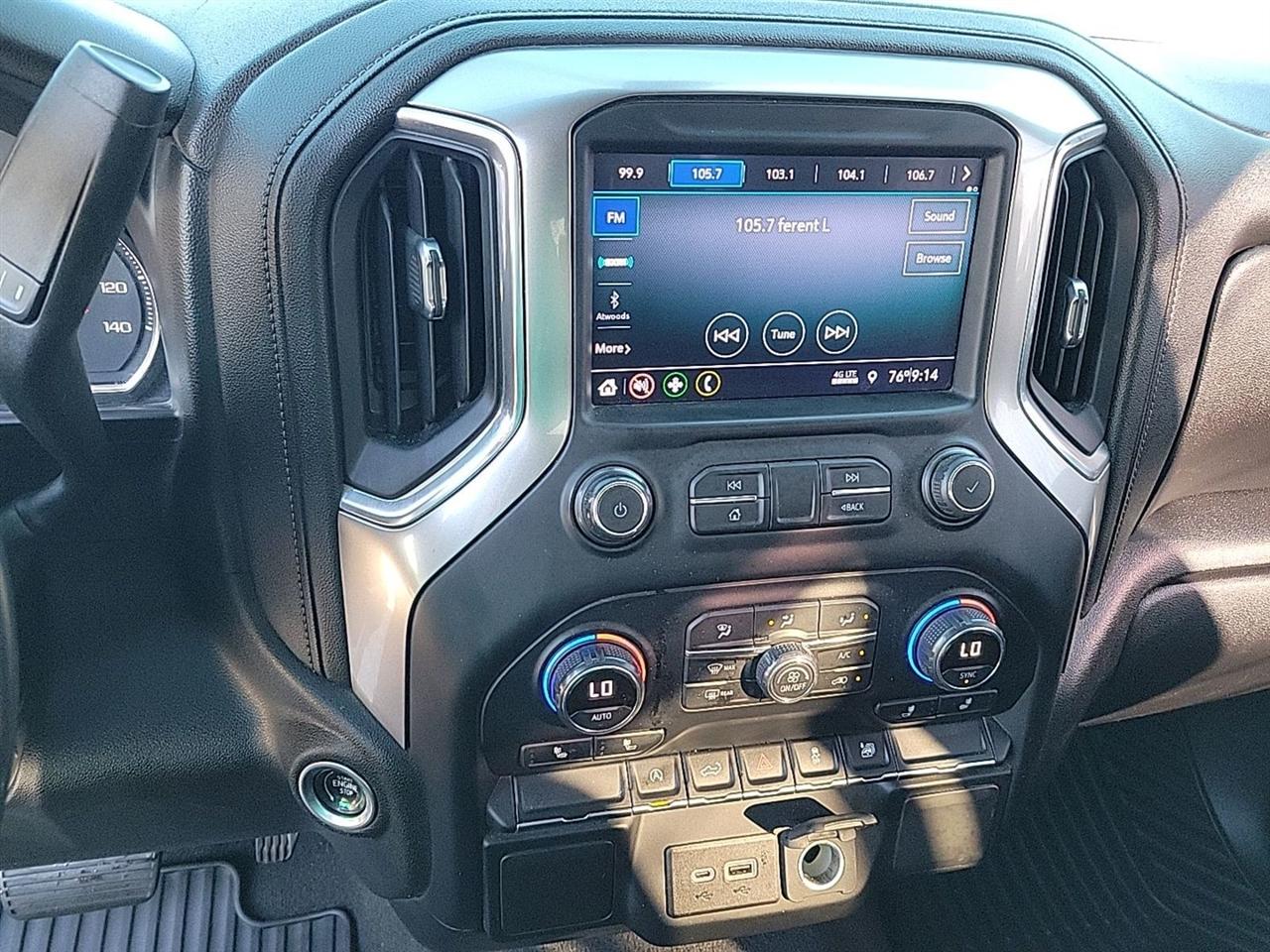 Chevrolet Silverado 1500  2021