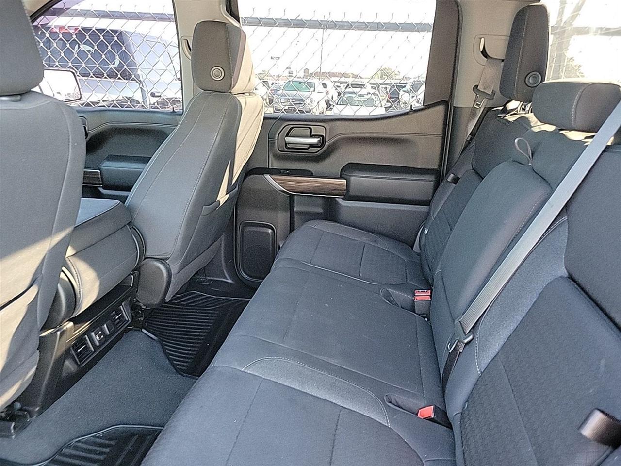 Chevrolet Silverado 1500  2021