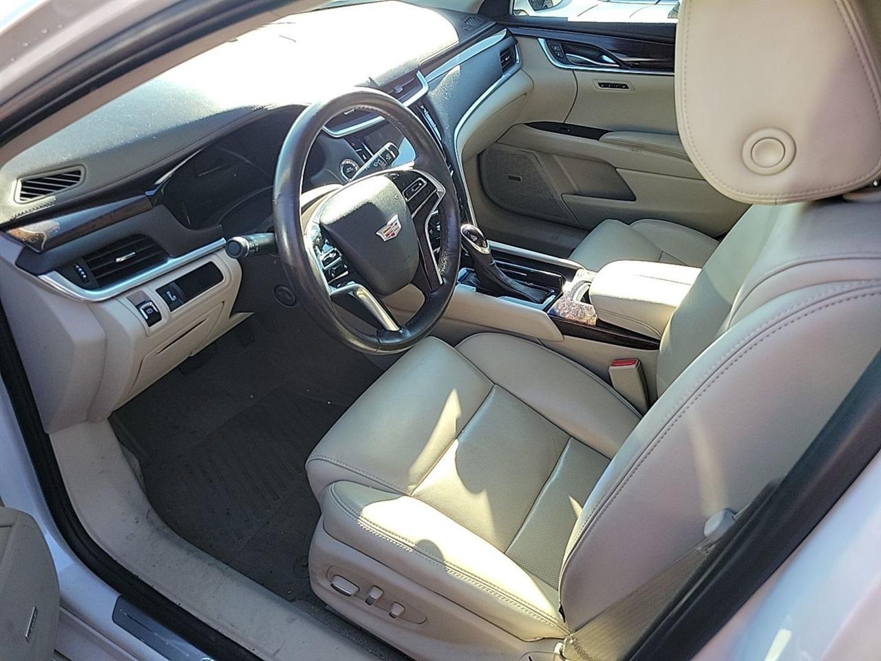 Cadillac XTS  2016