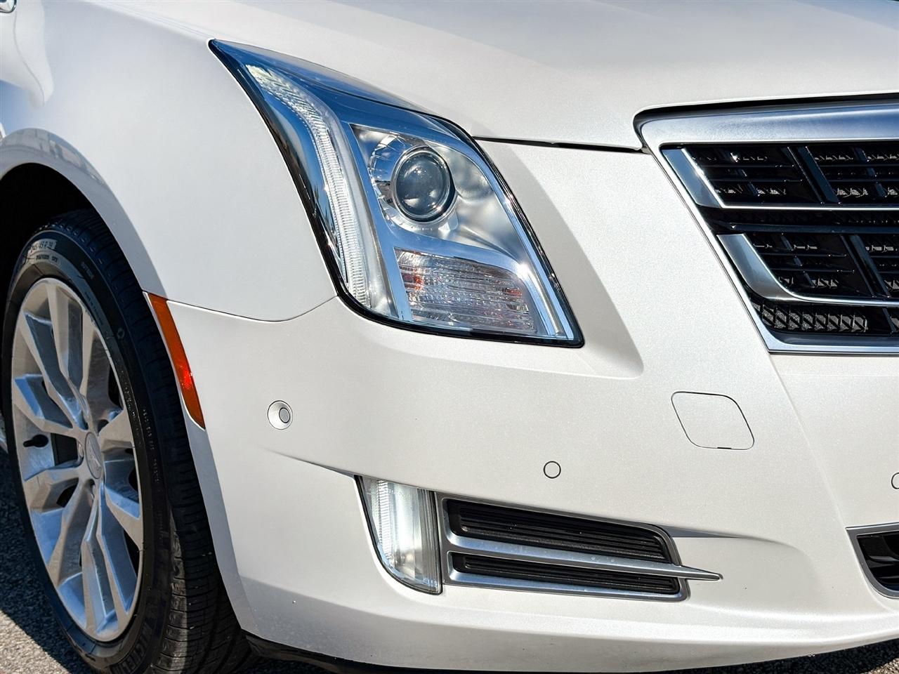 Cadillac XTS  2016