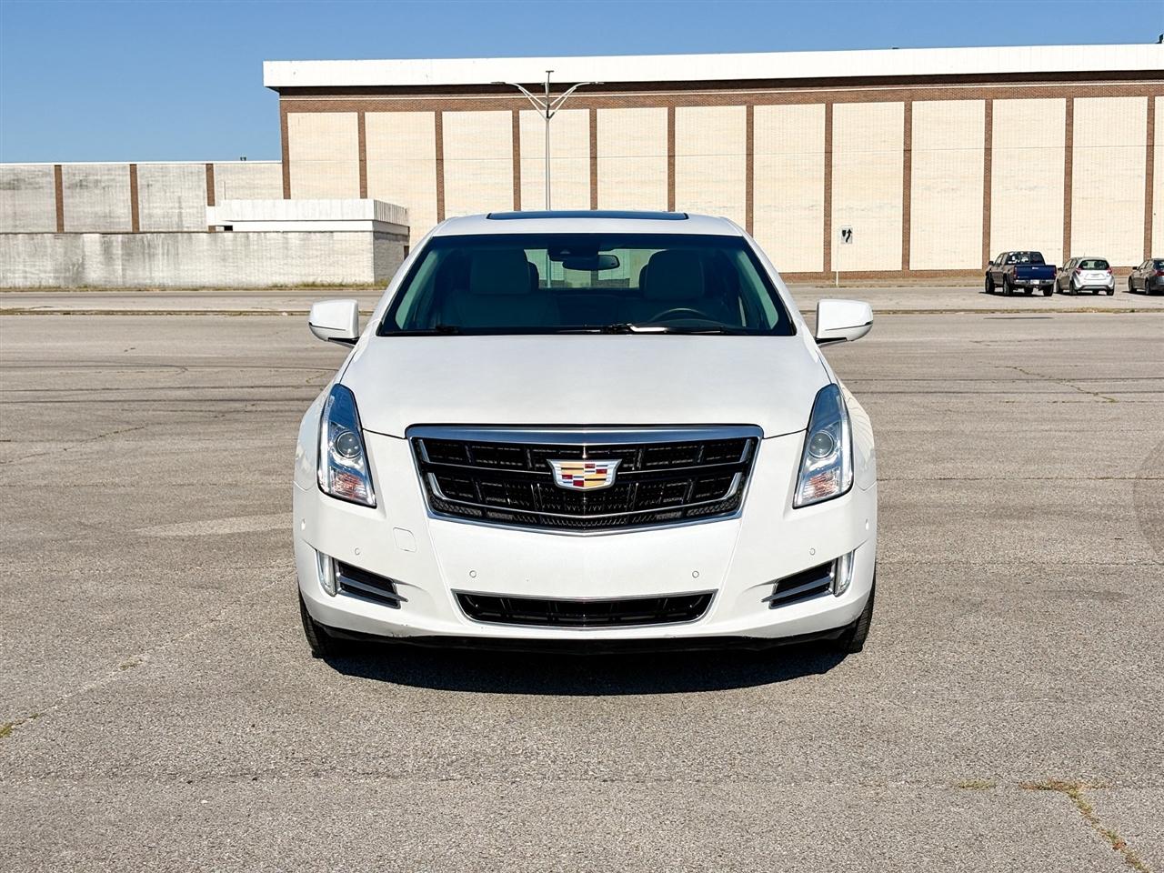 Cadillac XTS  2016