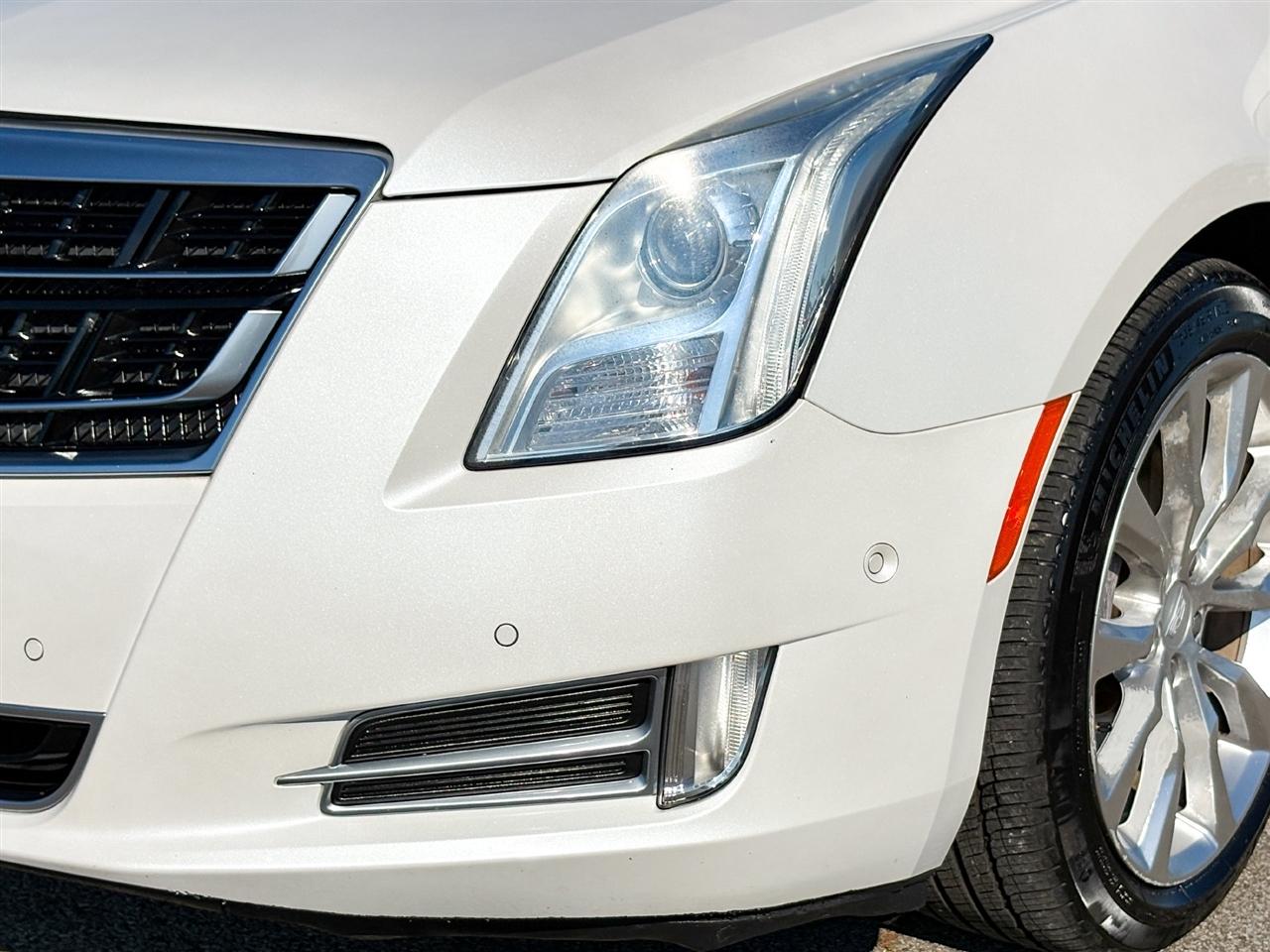 Cadillac XTS  2016