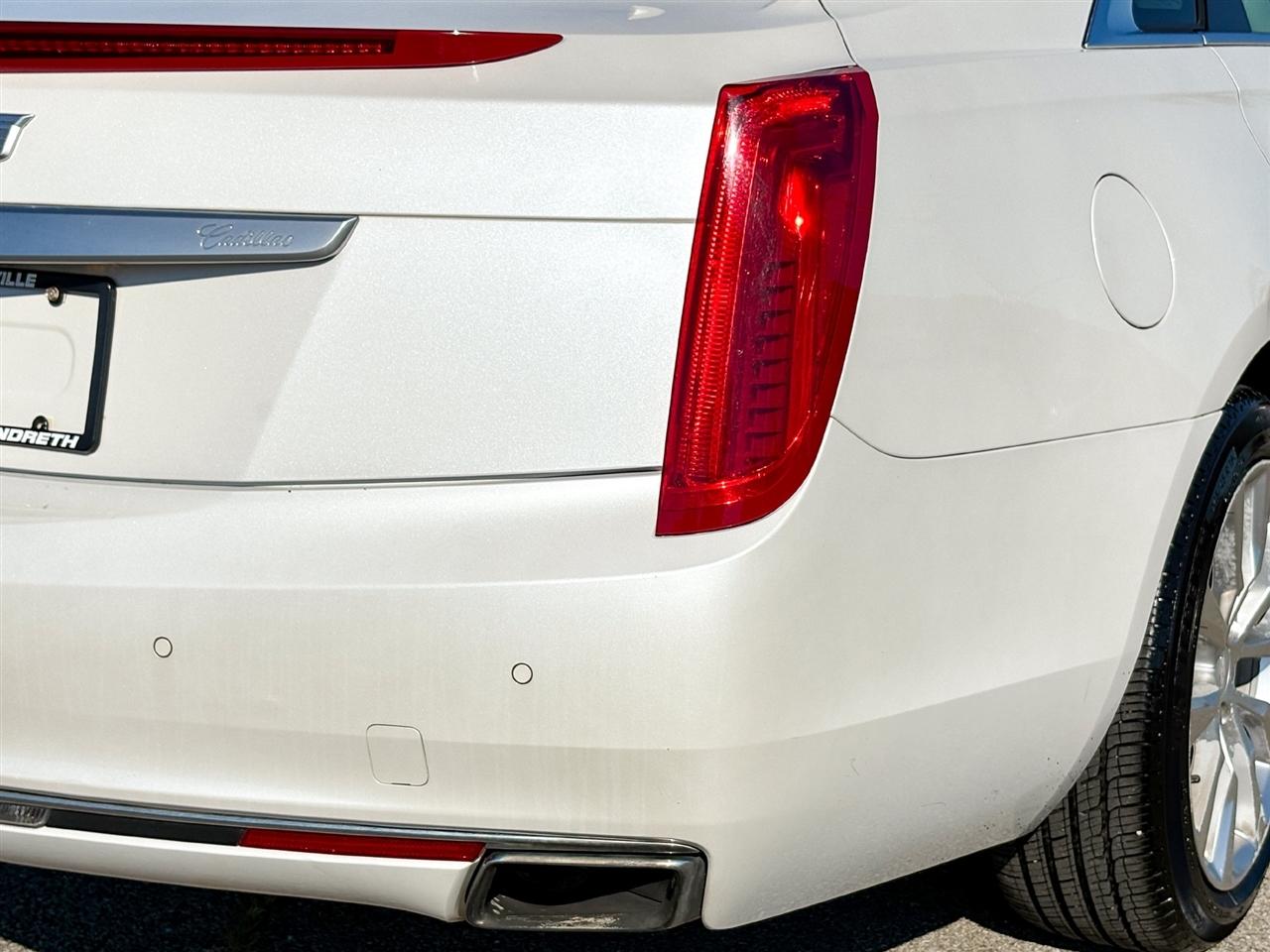 Cadillac XTS  2016