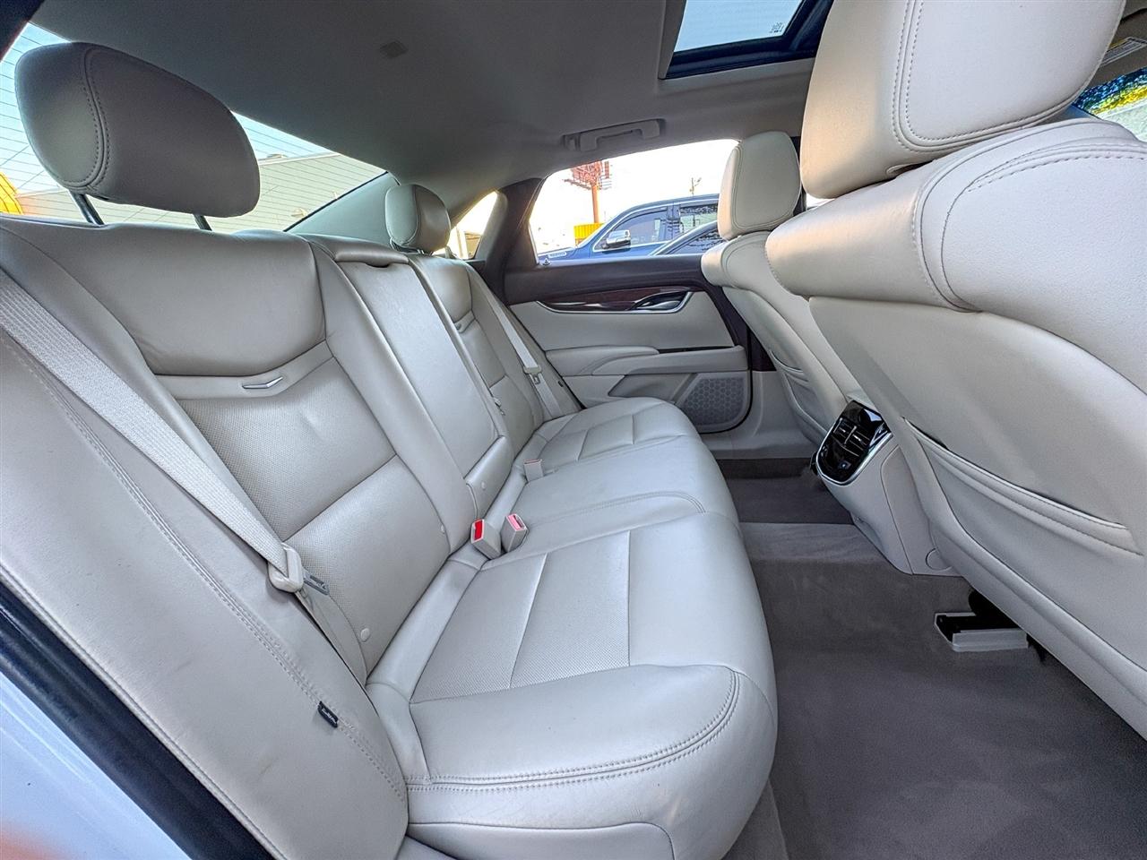 Cadillac XTS  2016