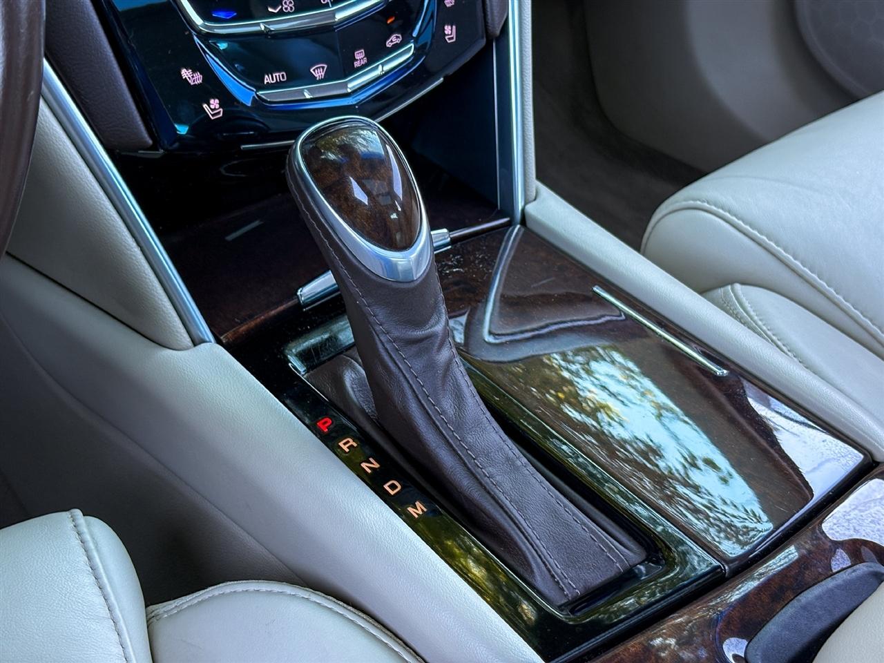 Cadillac XTS  2016