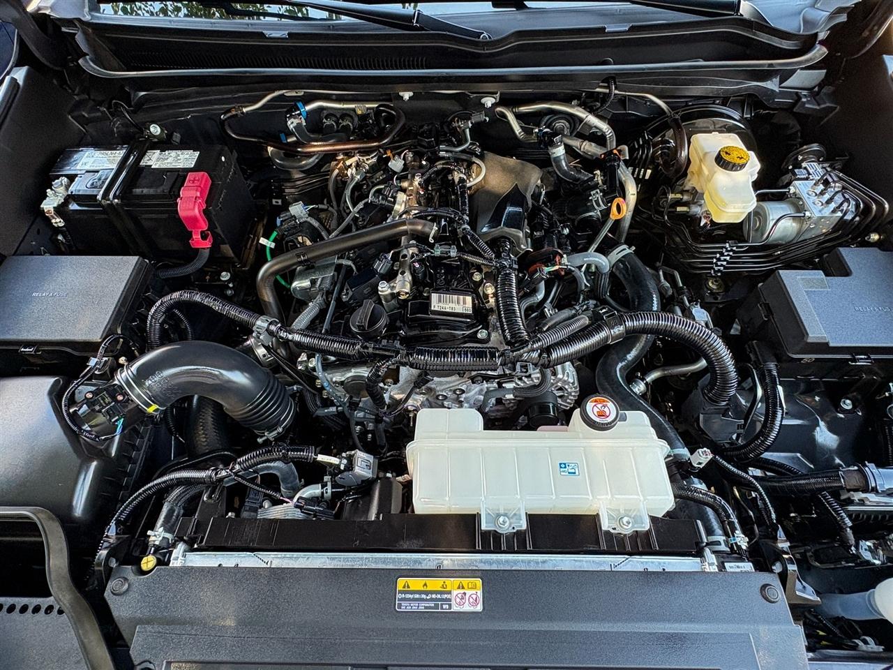 Toyota Tacoma 4WD  2025