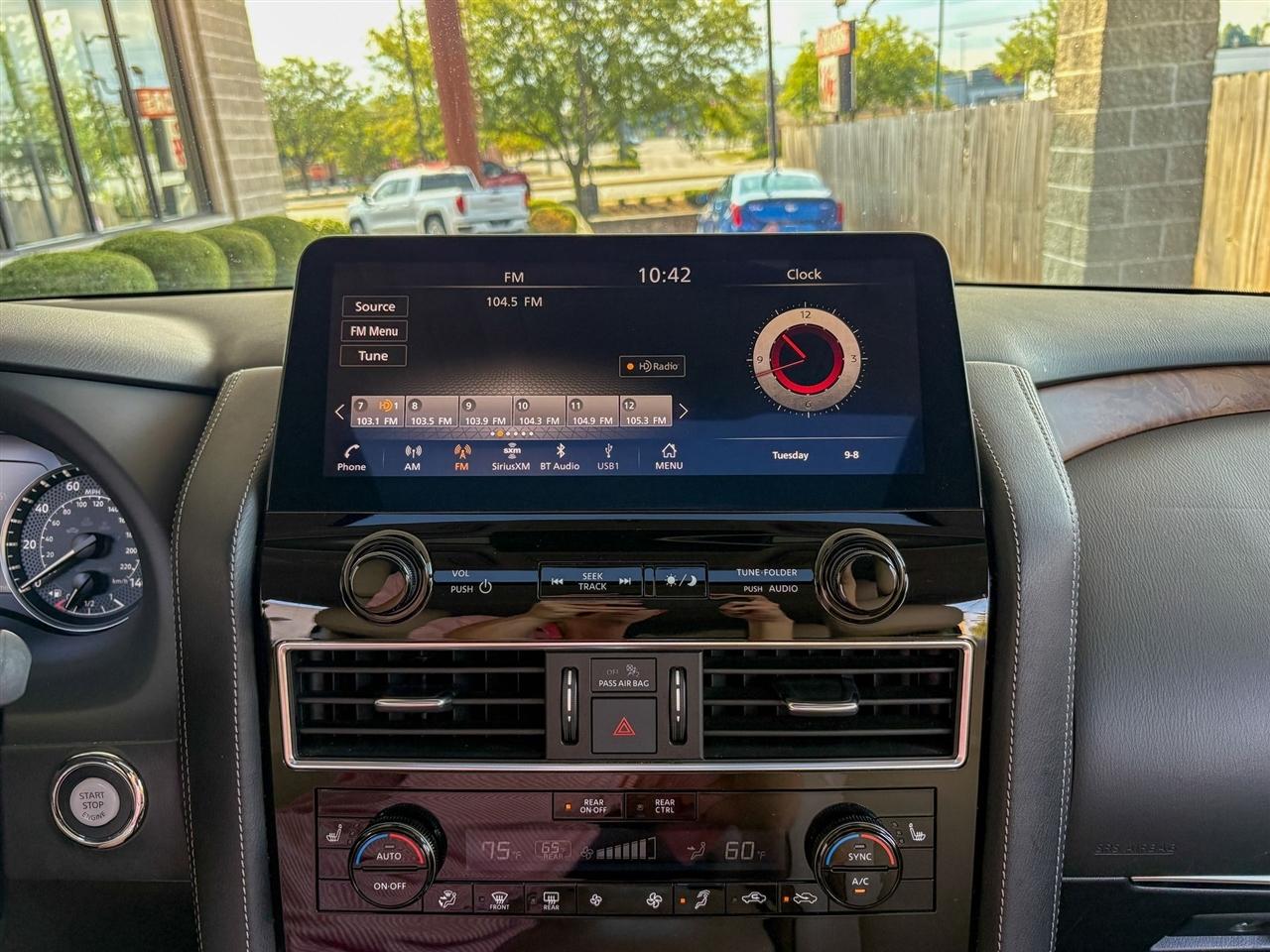 Nissan Armada  2023