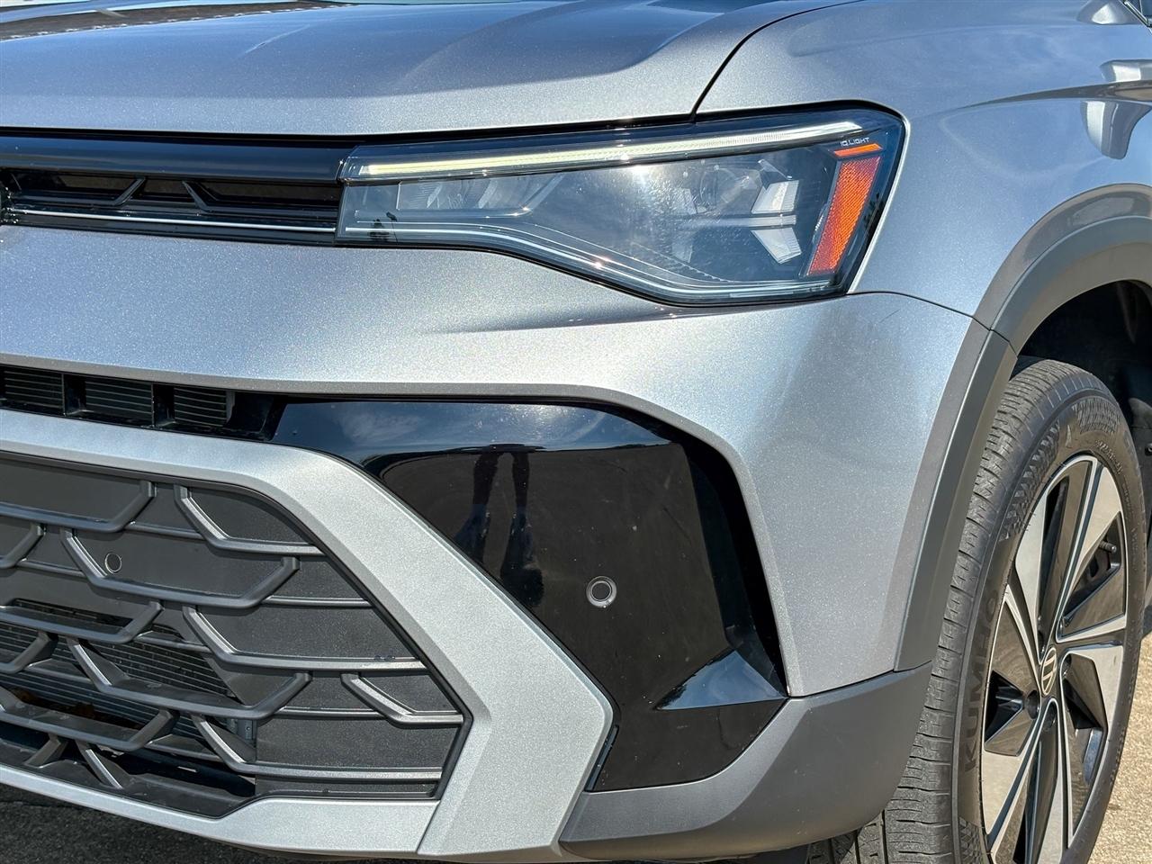 Volkswagen Taos  2025