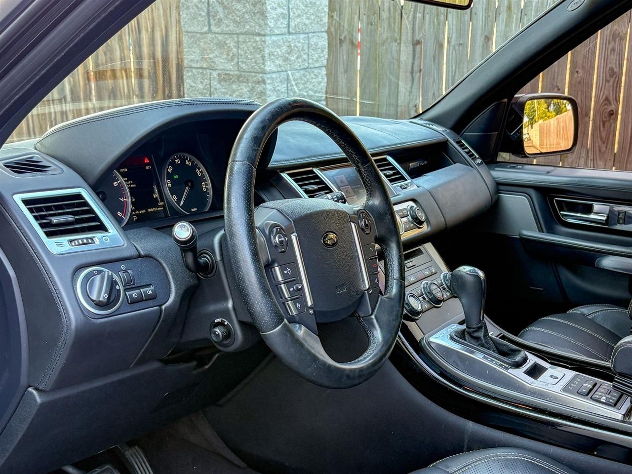 Land Rover Range Rover Sport  2012