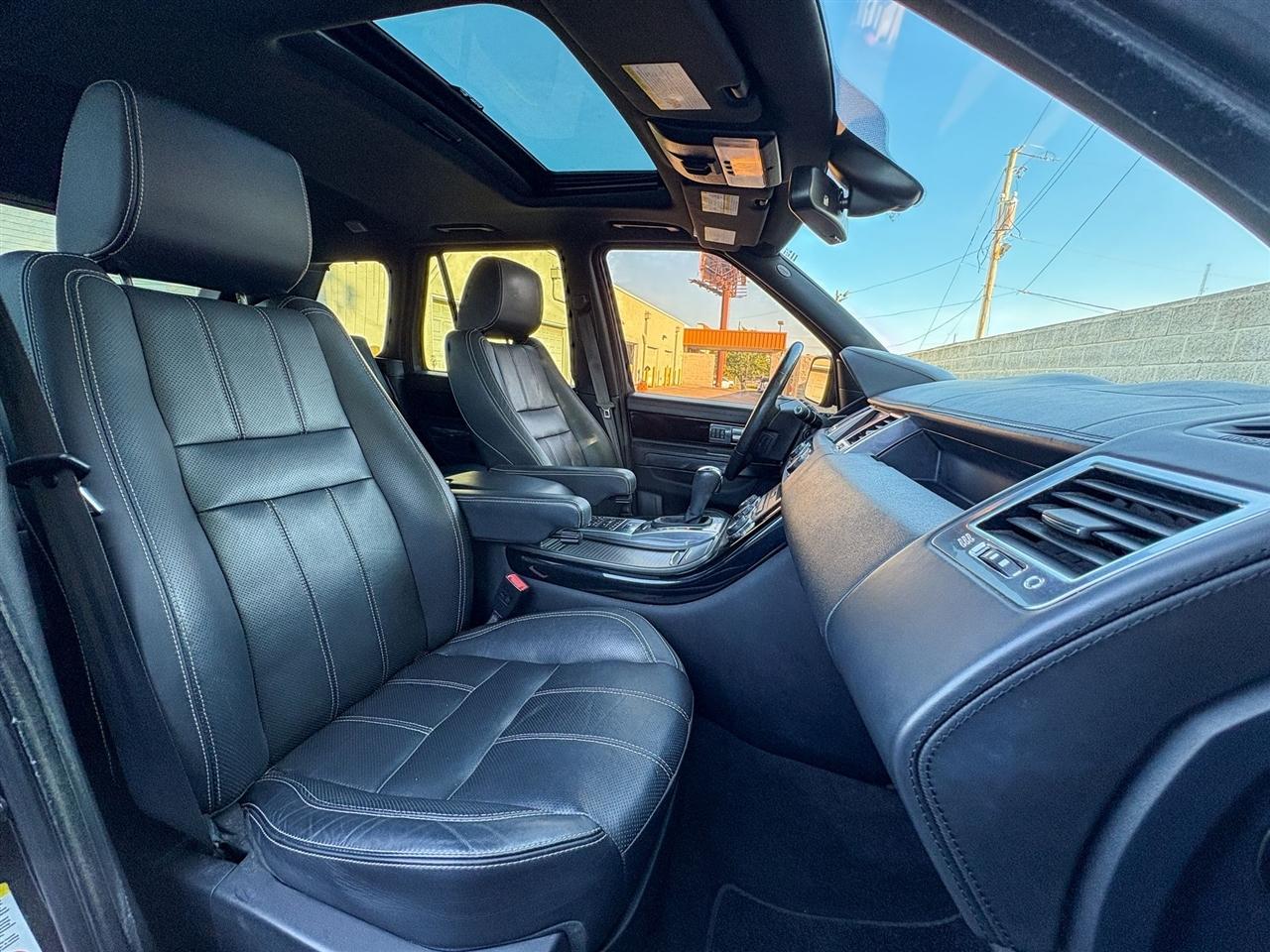 Land Rover Range Rover Sport  2012