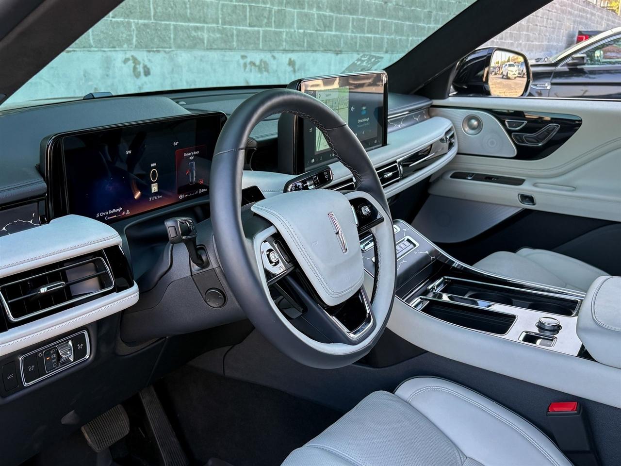Lincoln Aviator  2026