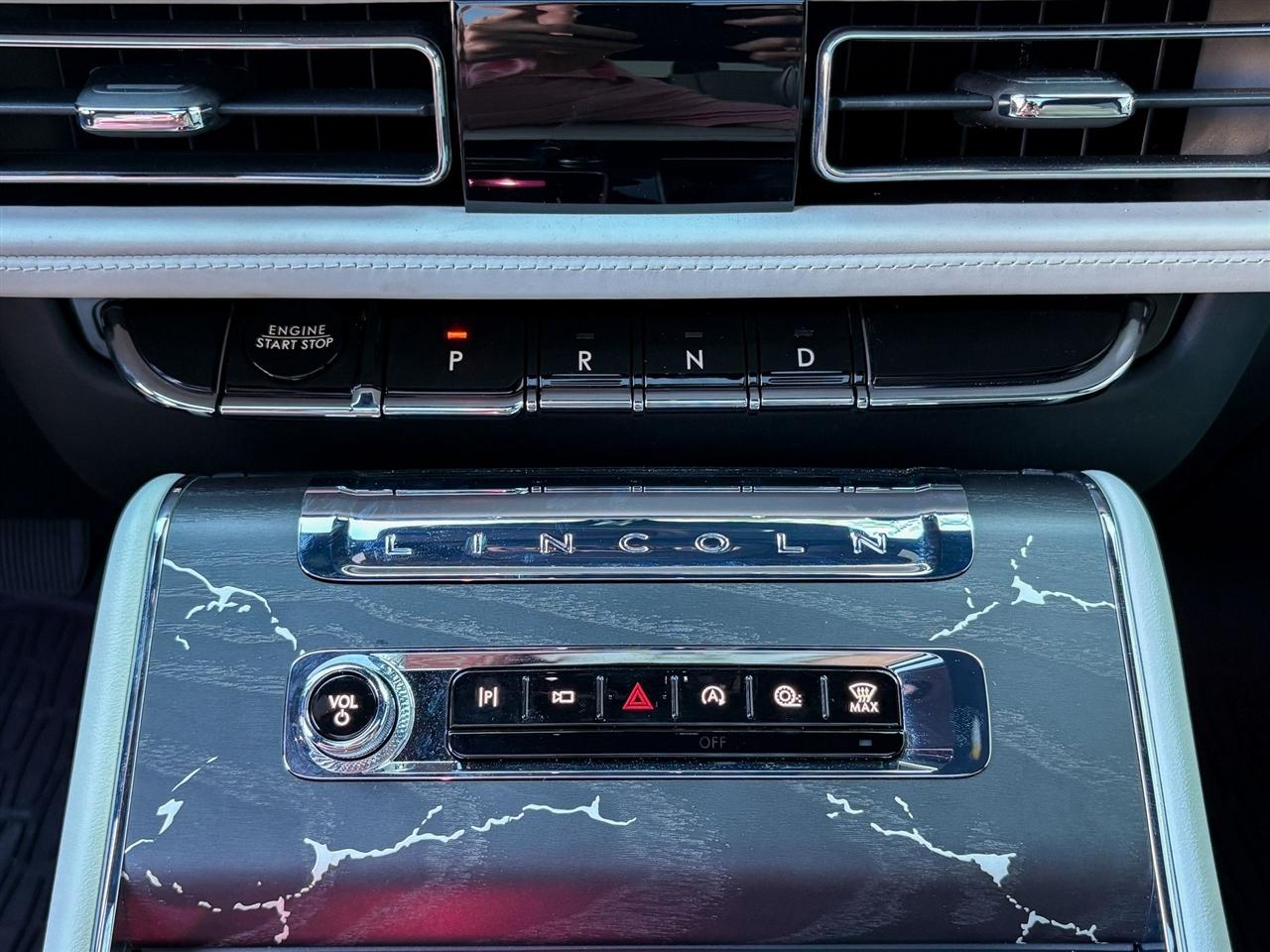 Lincoln Aviator  2026