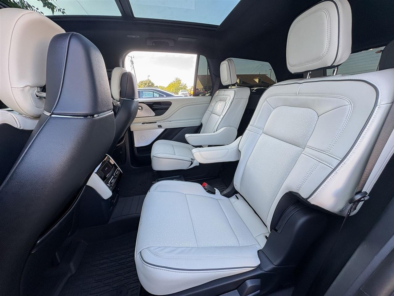 Lincoln Aviator  2026