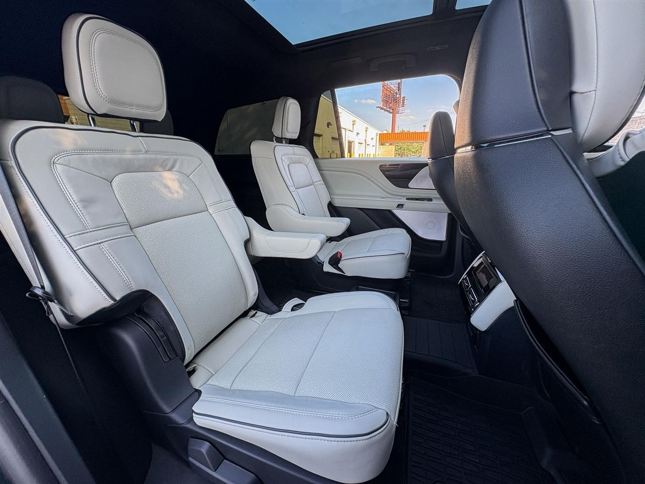 Lincoln Aviator  2026