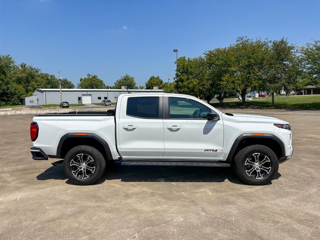 GMC Canyon  2024