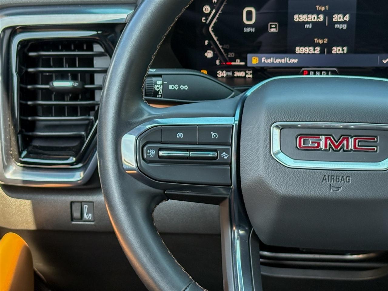 GMC Canyon  2024