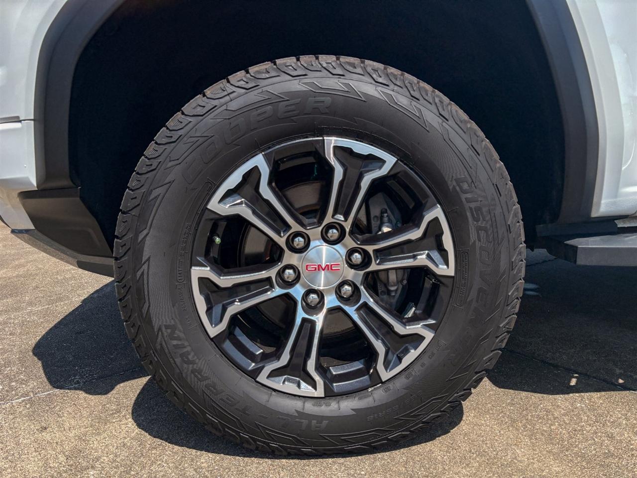 GMC Canyon  2024
