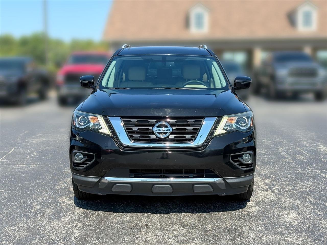 Nissan Pathfinder  2017