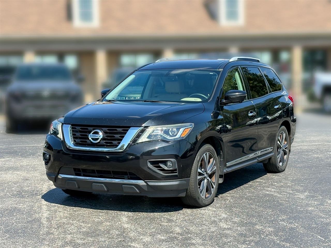 Nissan Pathfinder  2017