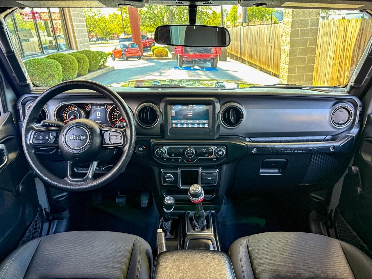 Jeep Wrangler  2022