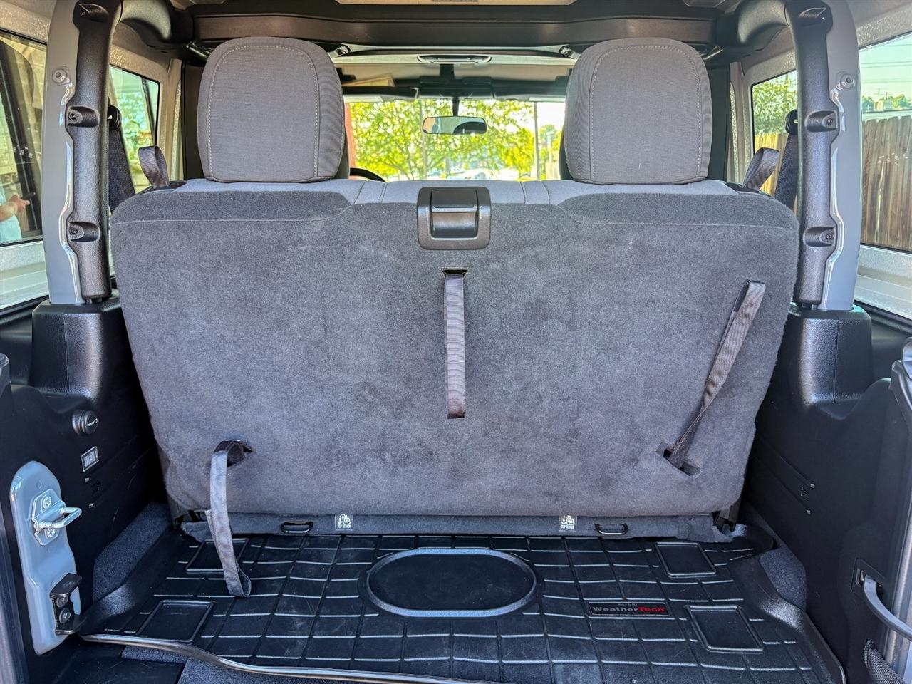 Jeep Wrangler  2022