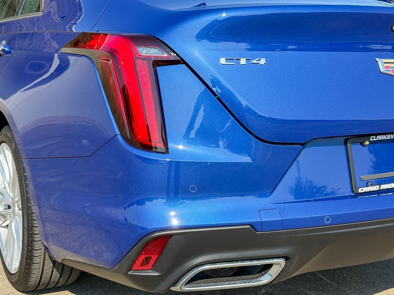 Cadillac CT4  2024