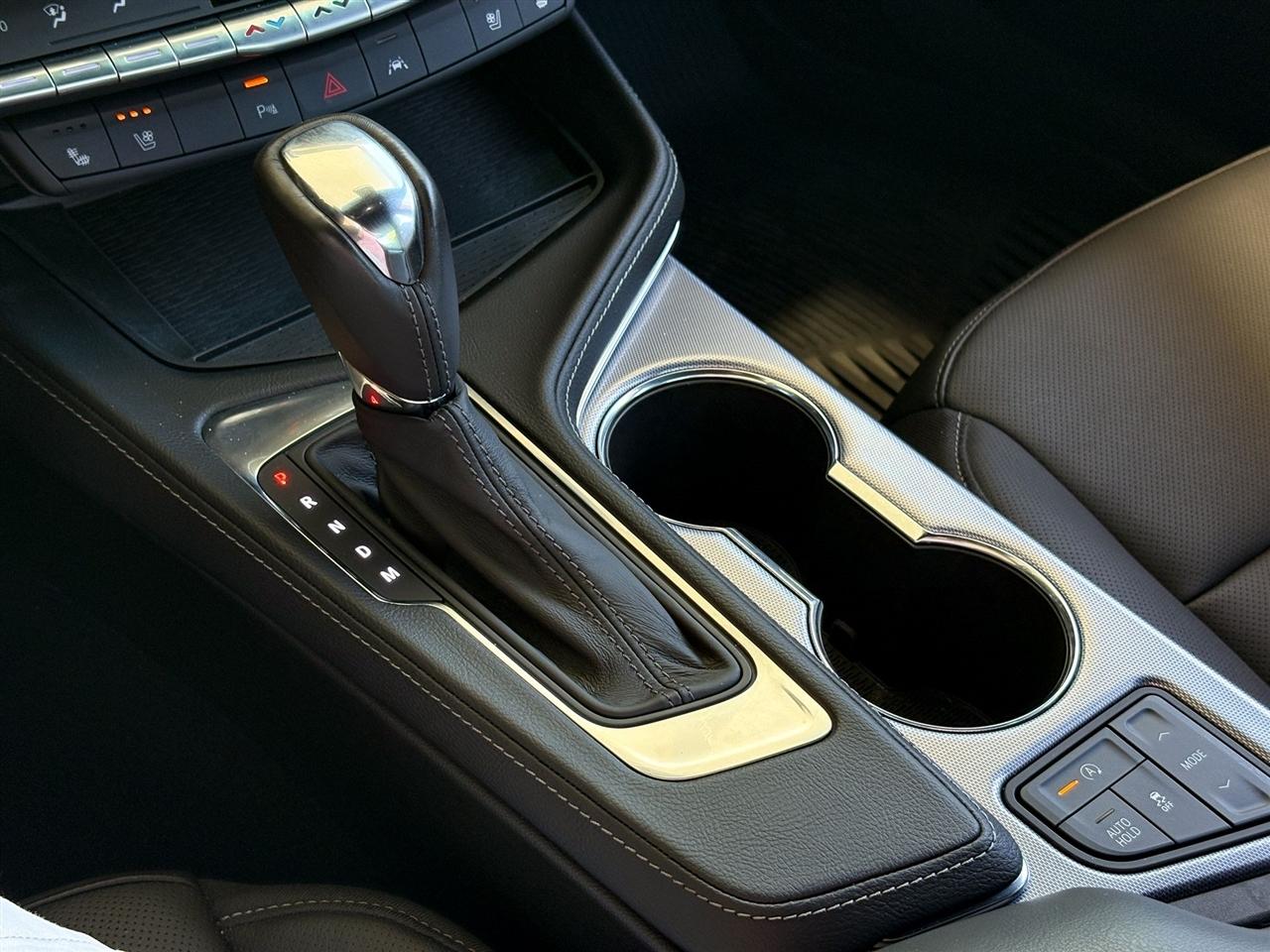 Cadillac CT4  2024