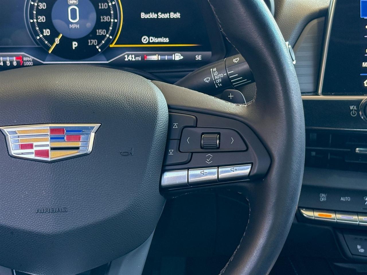 Cadillac CT4  2024