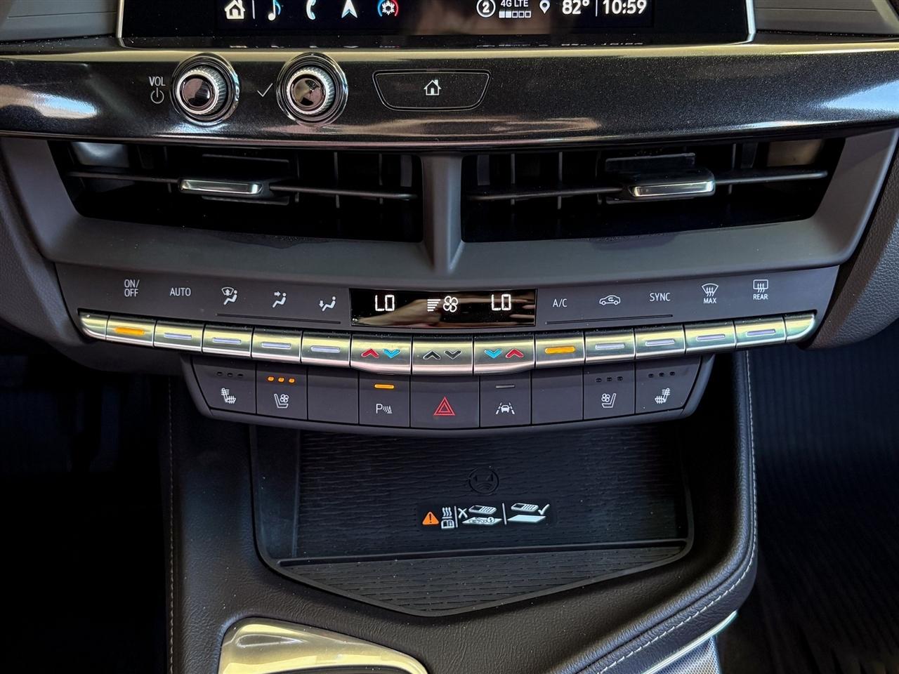 Cadillac CT4  2024