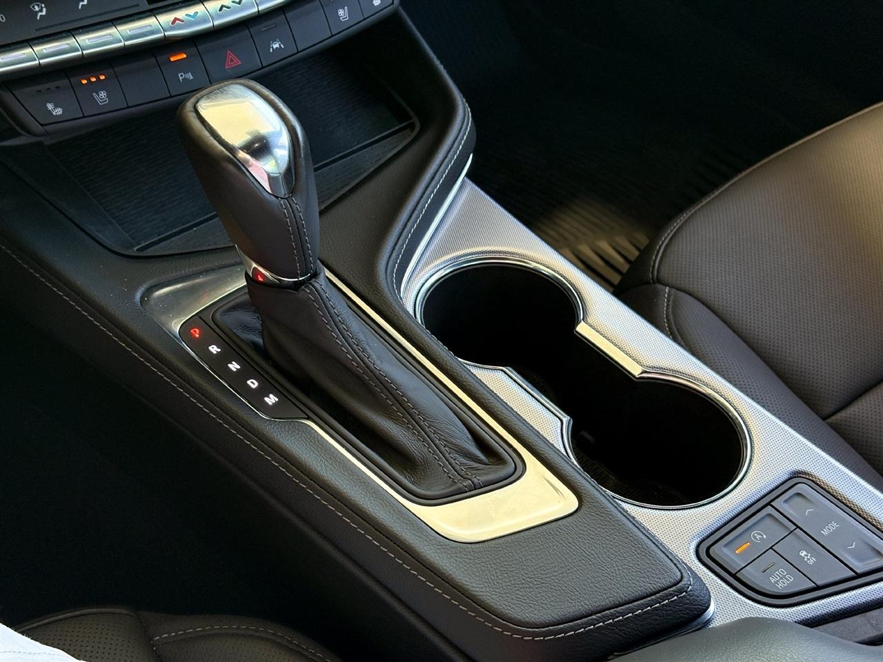 Cadillac CT4 Premium Luxury 2024