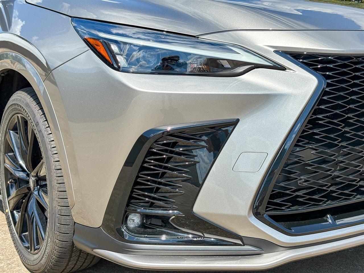 Lexus NX  2024