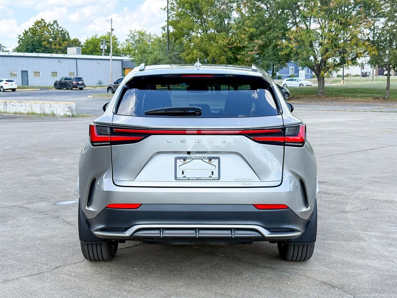 Lexus NX  2024