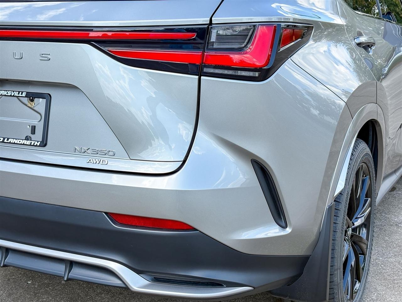 Lexus NX  2024