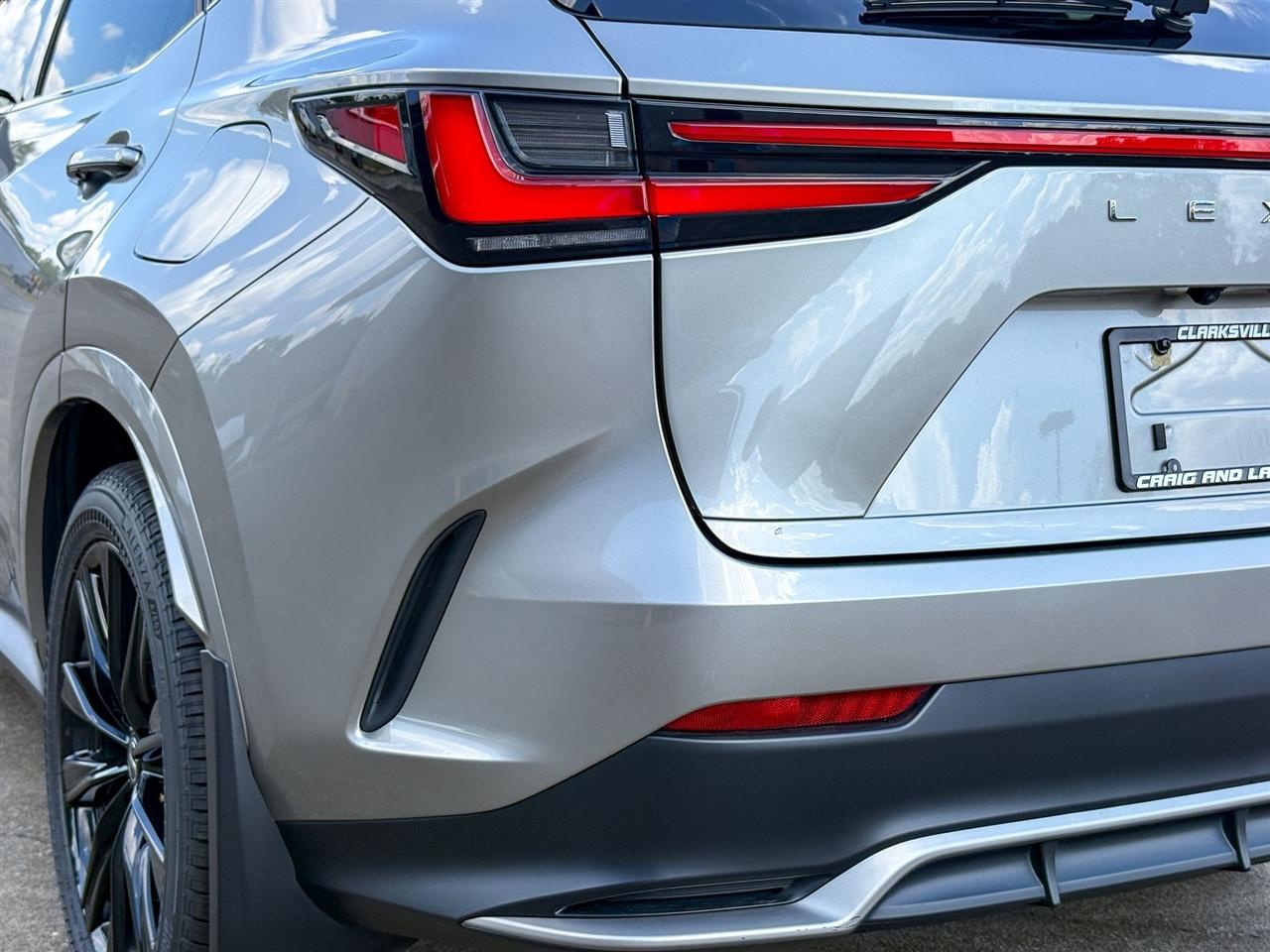 Lexus NX  2024