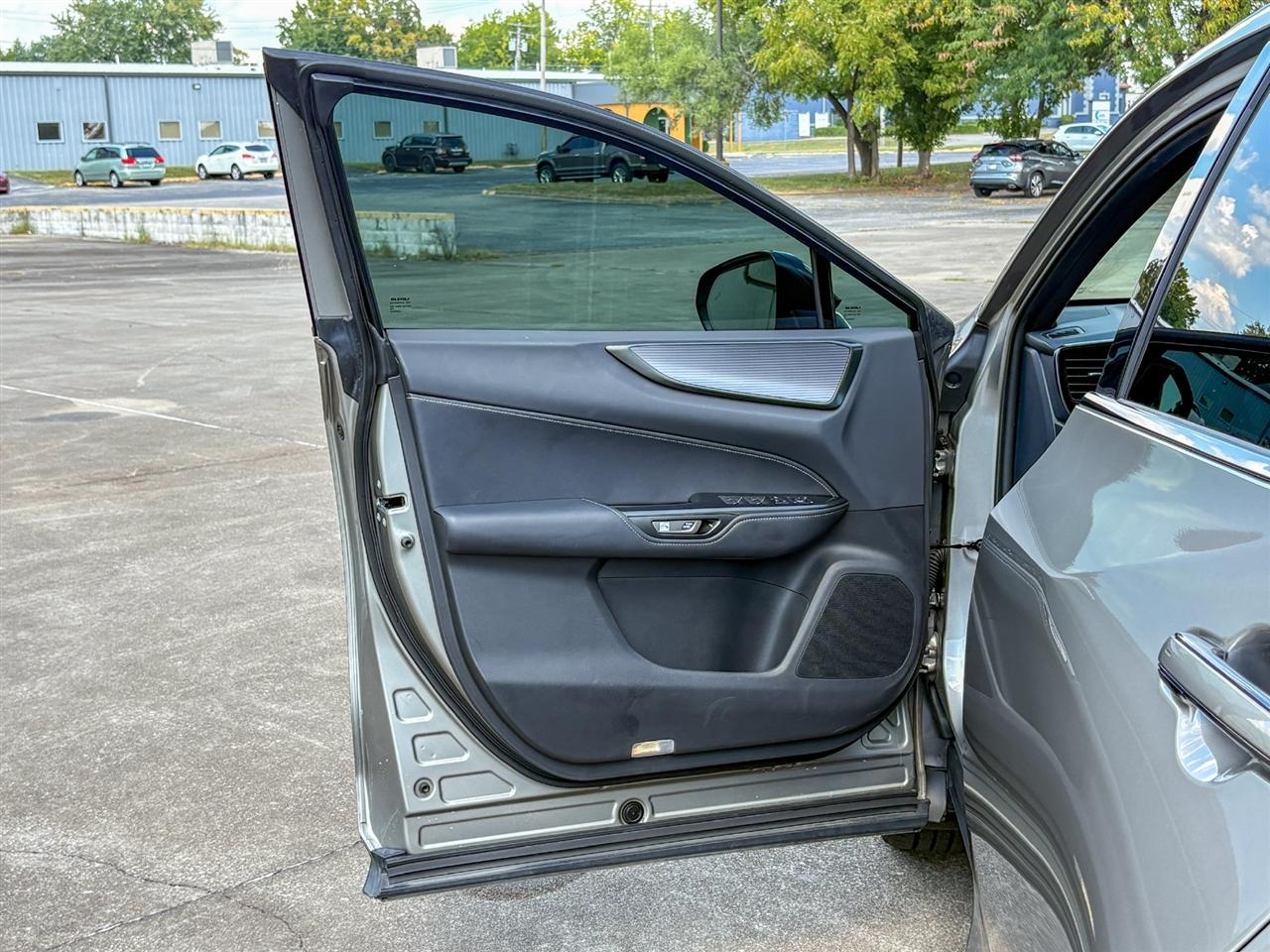 Lexus NX  2024