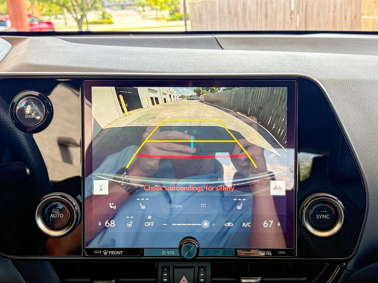 Lexus NX  2024
