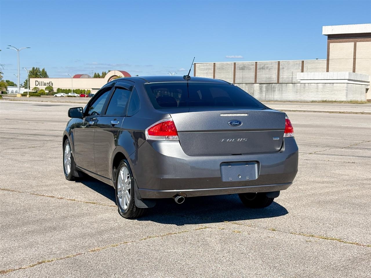 Ford Focus SEL 2010