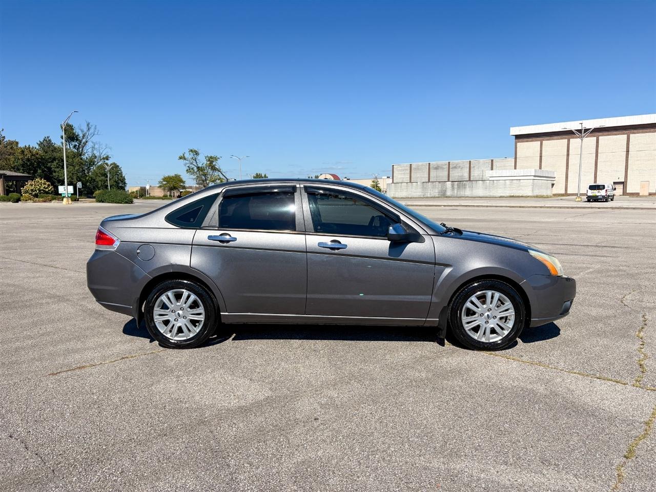 Ford Focus SEL 2010