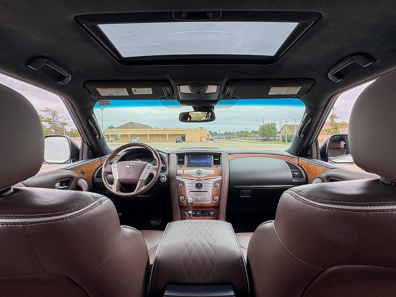 Infiniti QX80  2016
