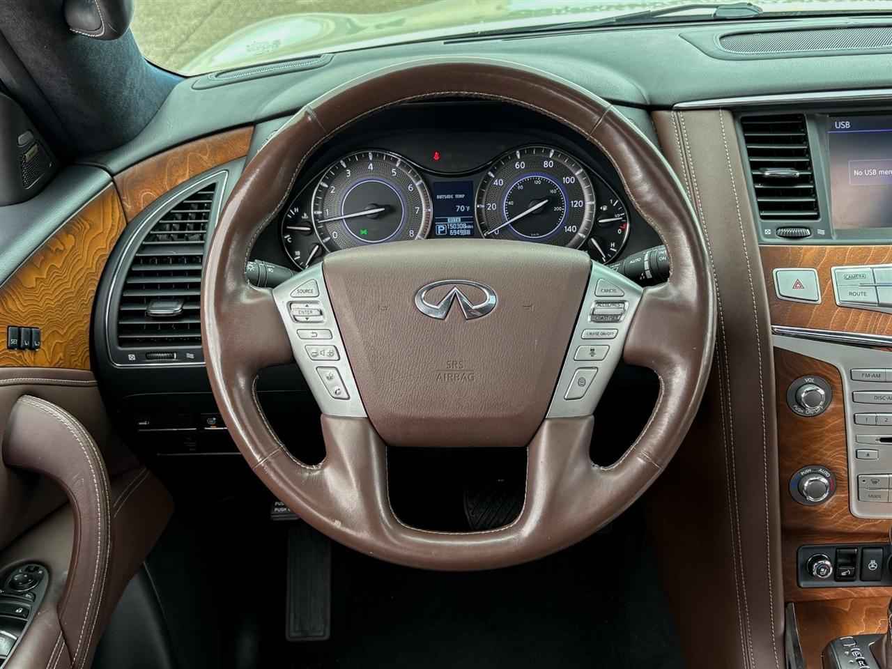 Infiniti QX80  2016