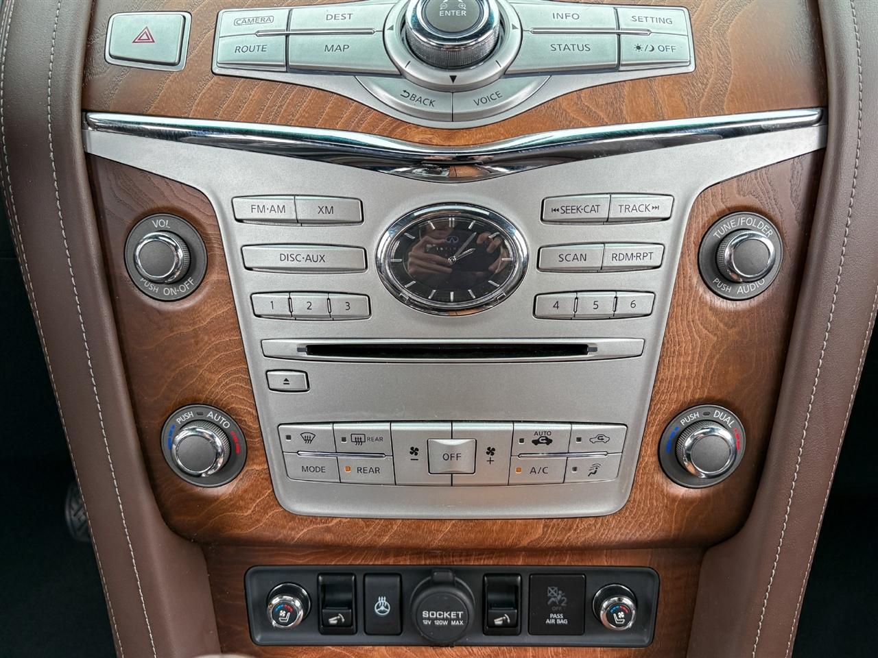 Infiniti QX80  2016