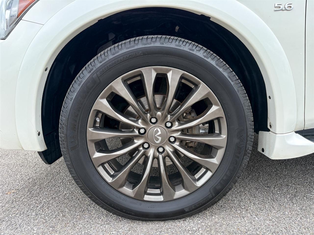 Infiniti QX80  2016