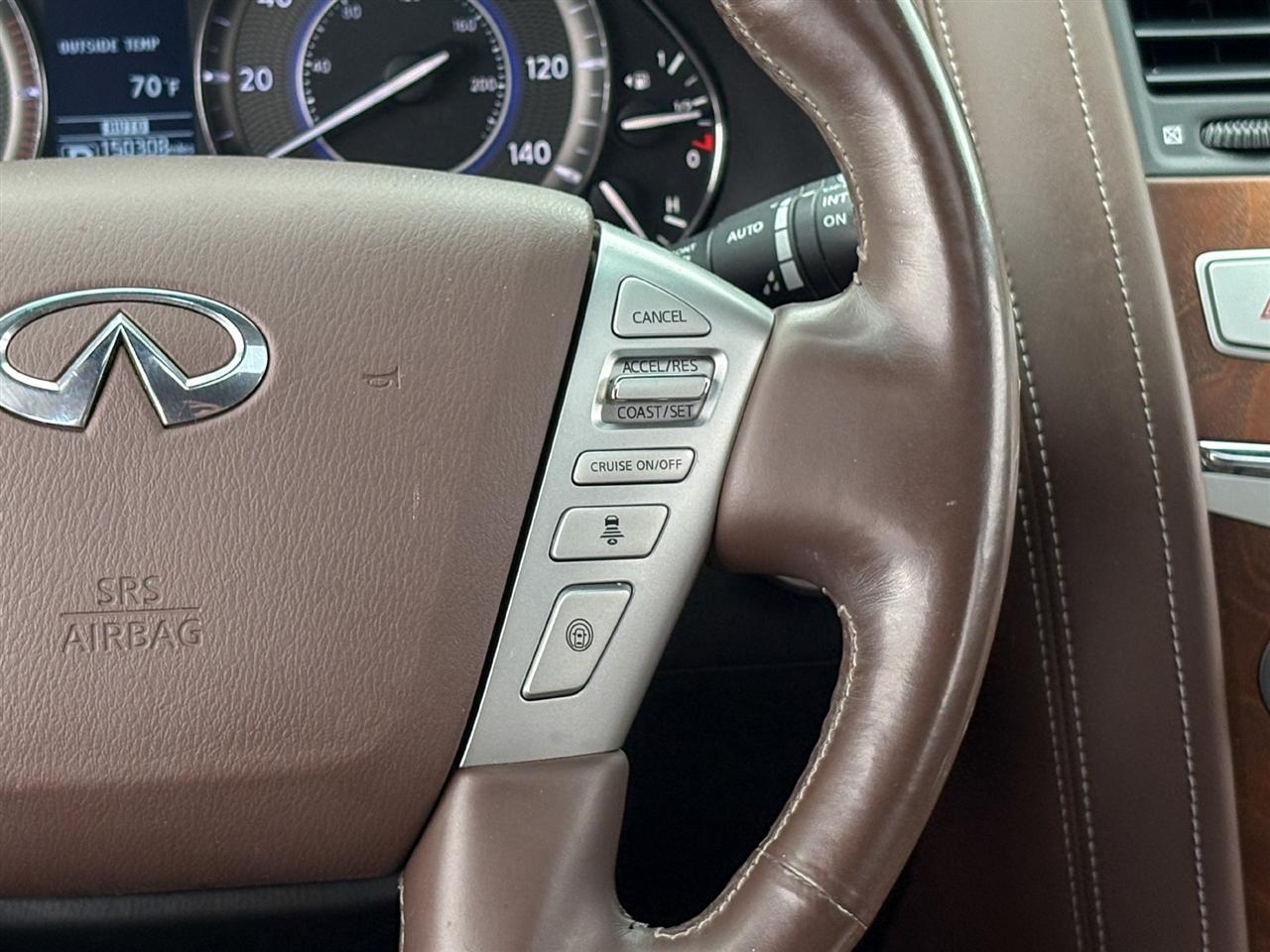 Infiniti QX80  2016