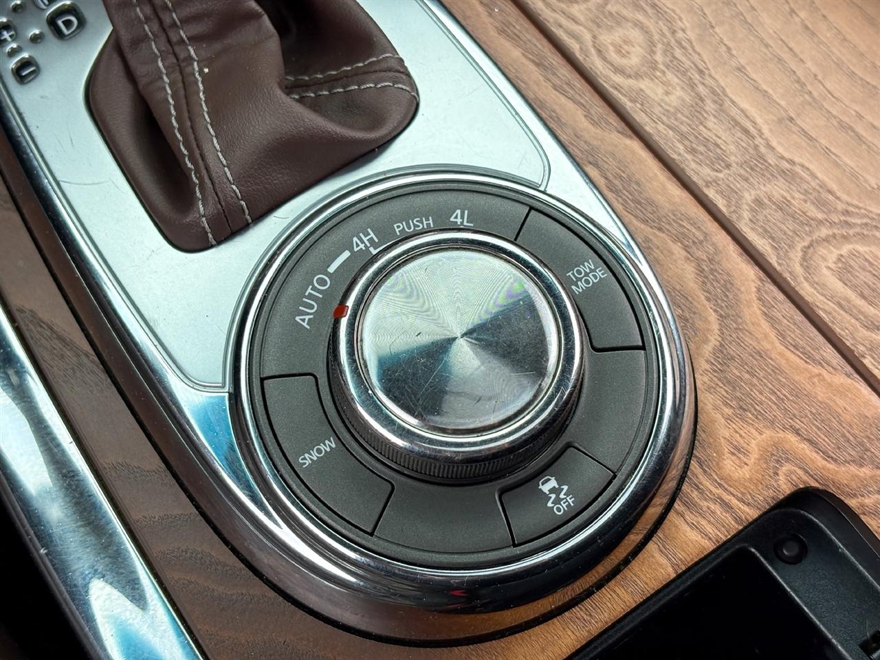 Infiniti QX80  2016