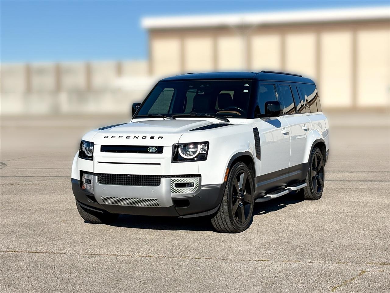 Land Rover Defender  2023