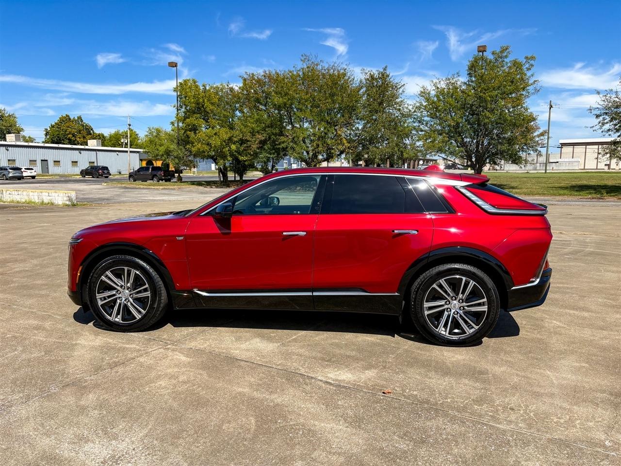 Cadillac Lyriq  2024