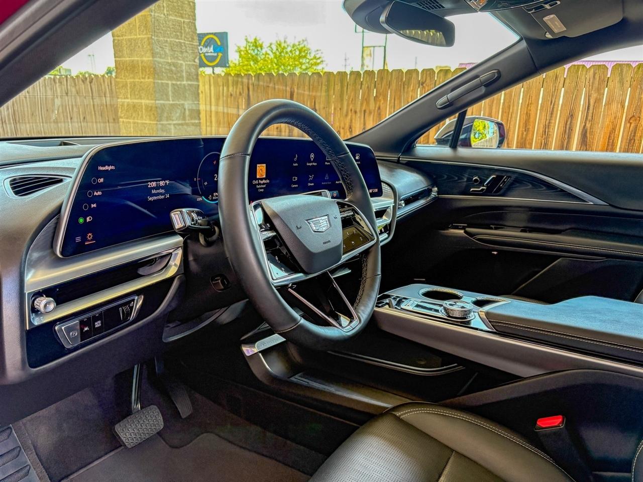 Cadillac Lyriq  2024